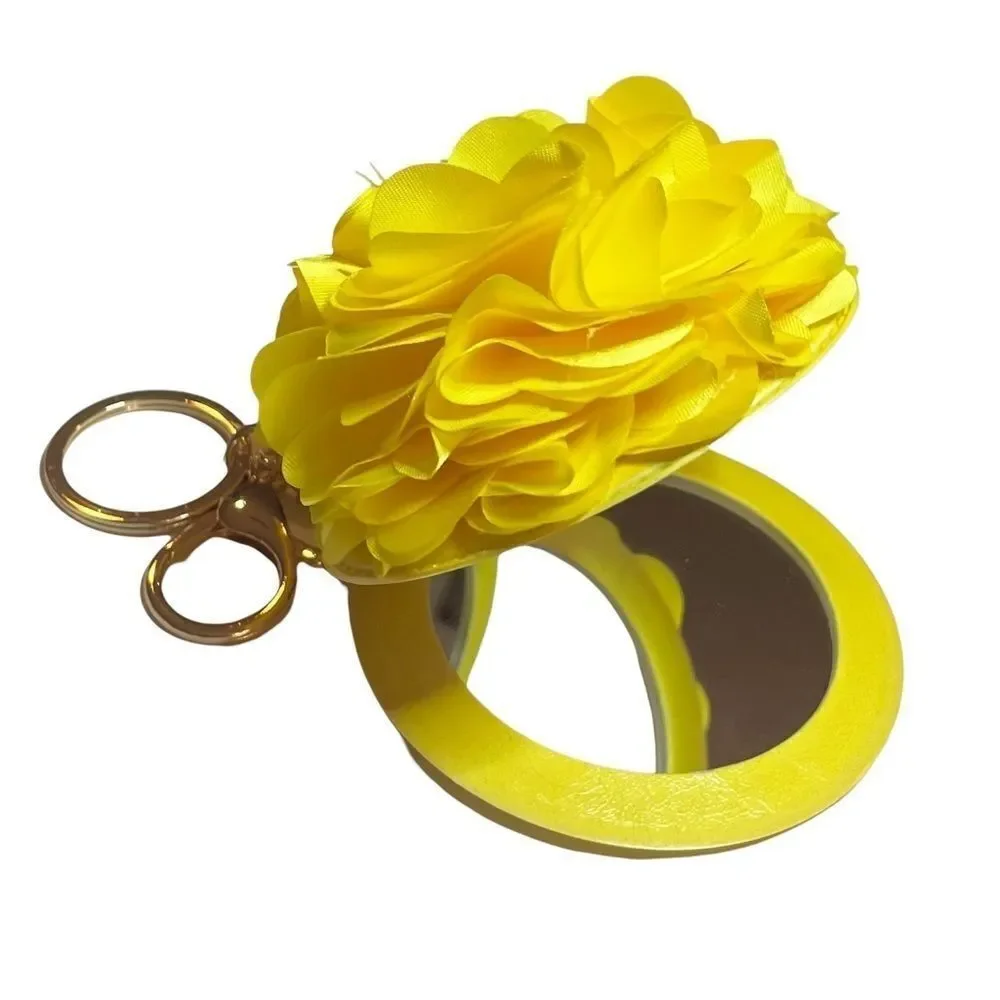 FABRIC FLOWER KEYRING AND MIRROR YELLOW‎